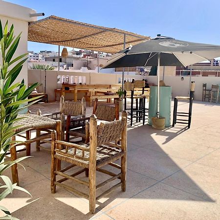Ocean Surf House Hostel Tamraght Ngoại thất bức ảnh