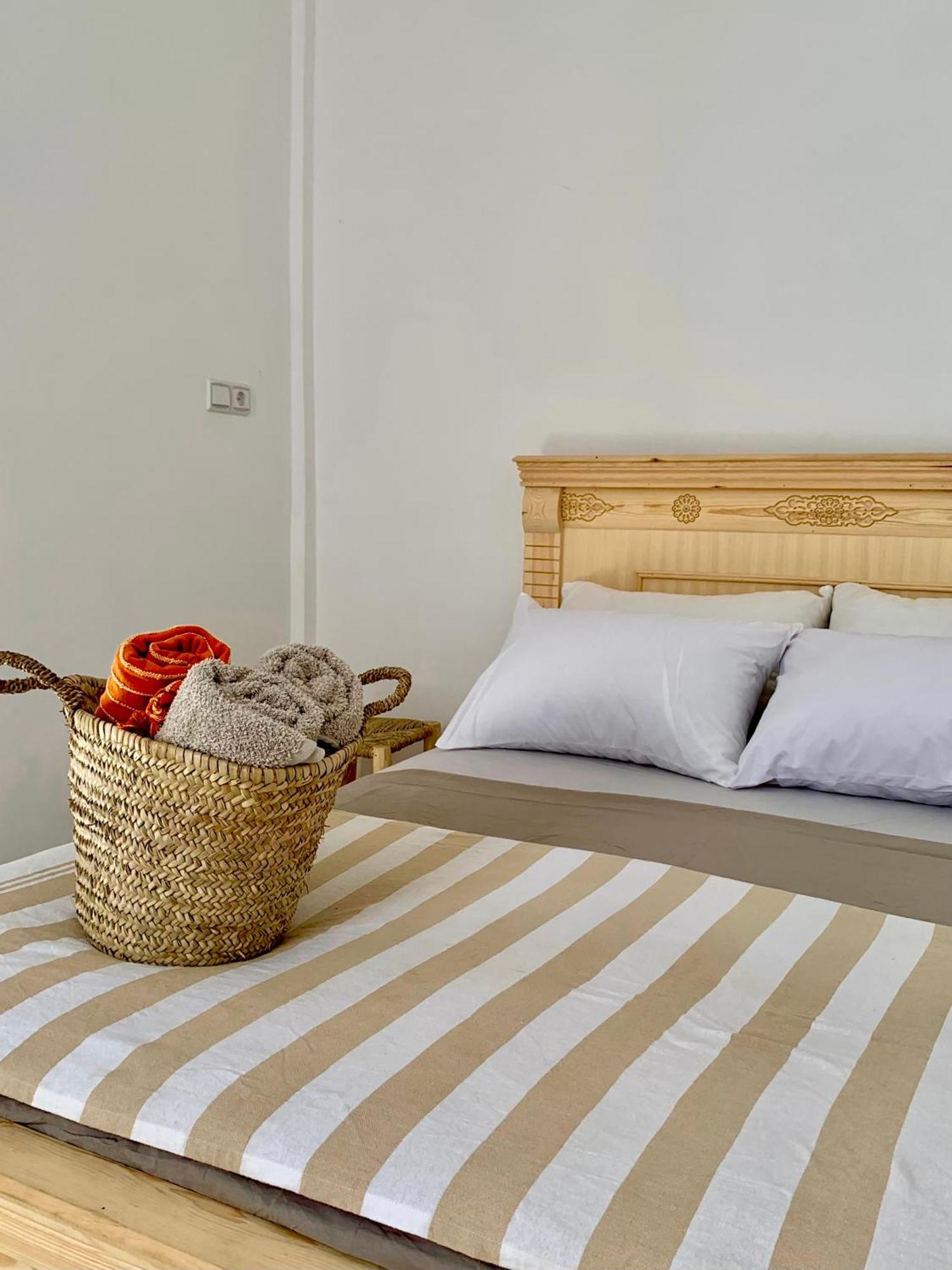 Ocean Surf House Hostel Tamraght Ngoại thất bức ảnh