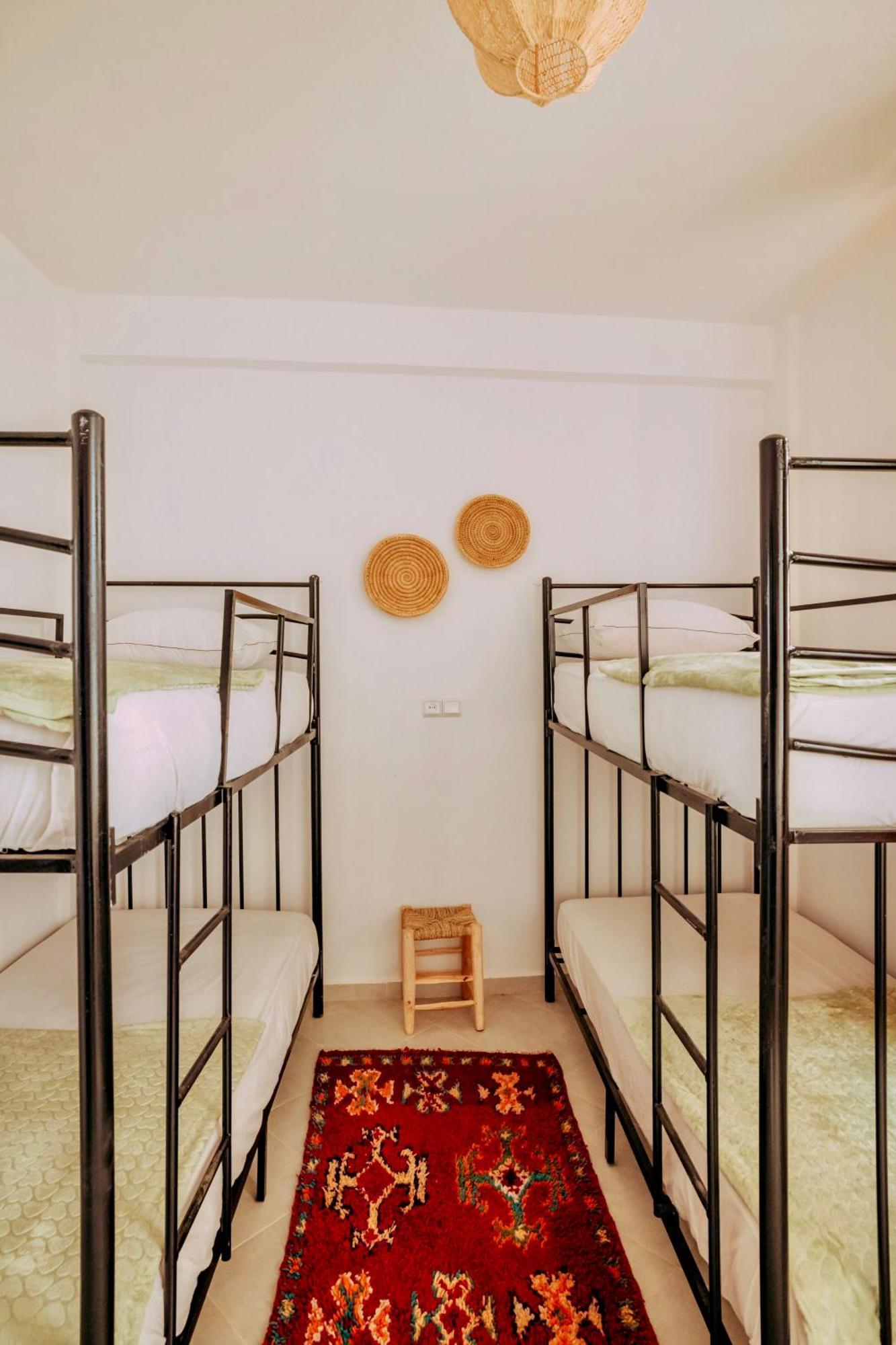 Ocean Surf House Hostel Tamraght Ngoại thất bức ảnh