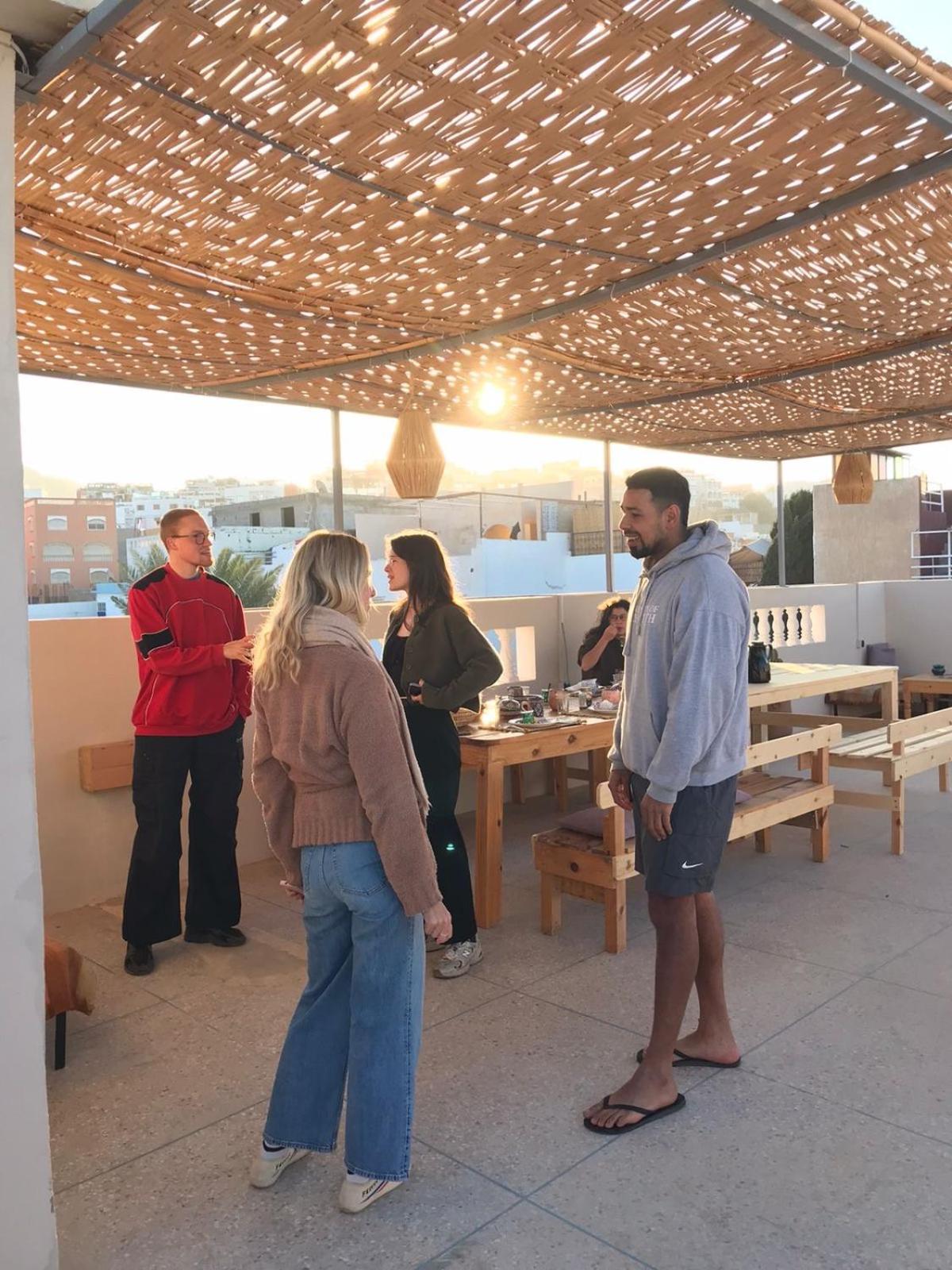 Ocean Surf House Hostel Tamraght Ngoại thất bức ảnh