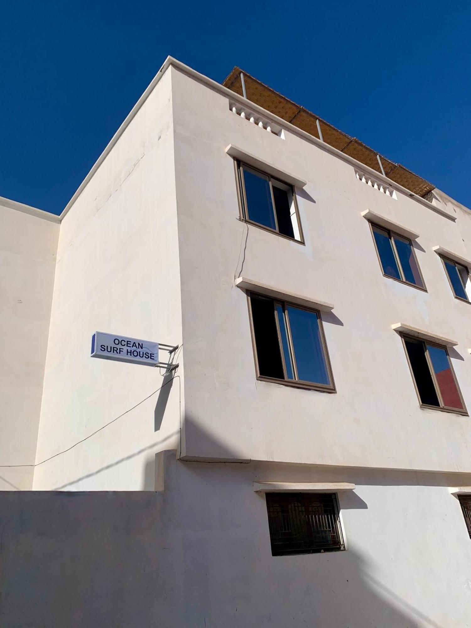 Ocean Surf House Hostel Tamraght Ngoại thất bức ảnh
